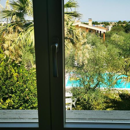 Bed and Breakfast La Ginestra Trani Exterior foto