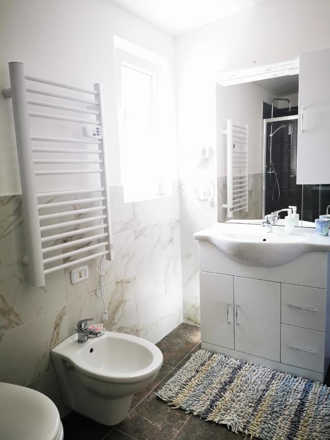 Bed and Breakfast La Ginestra Trani Exterior foto